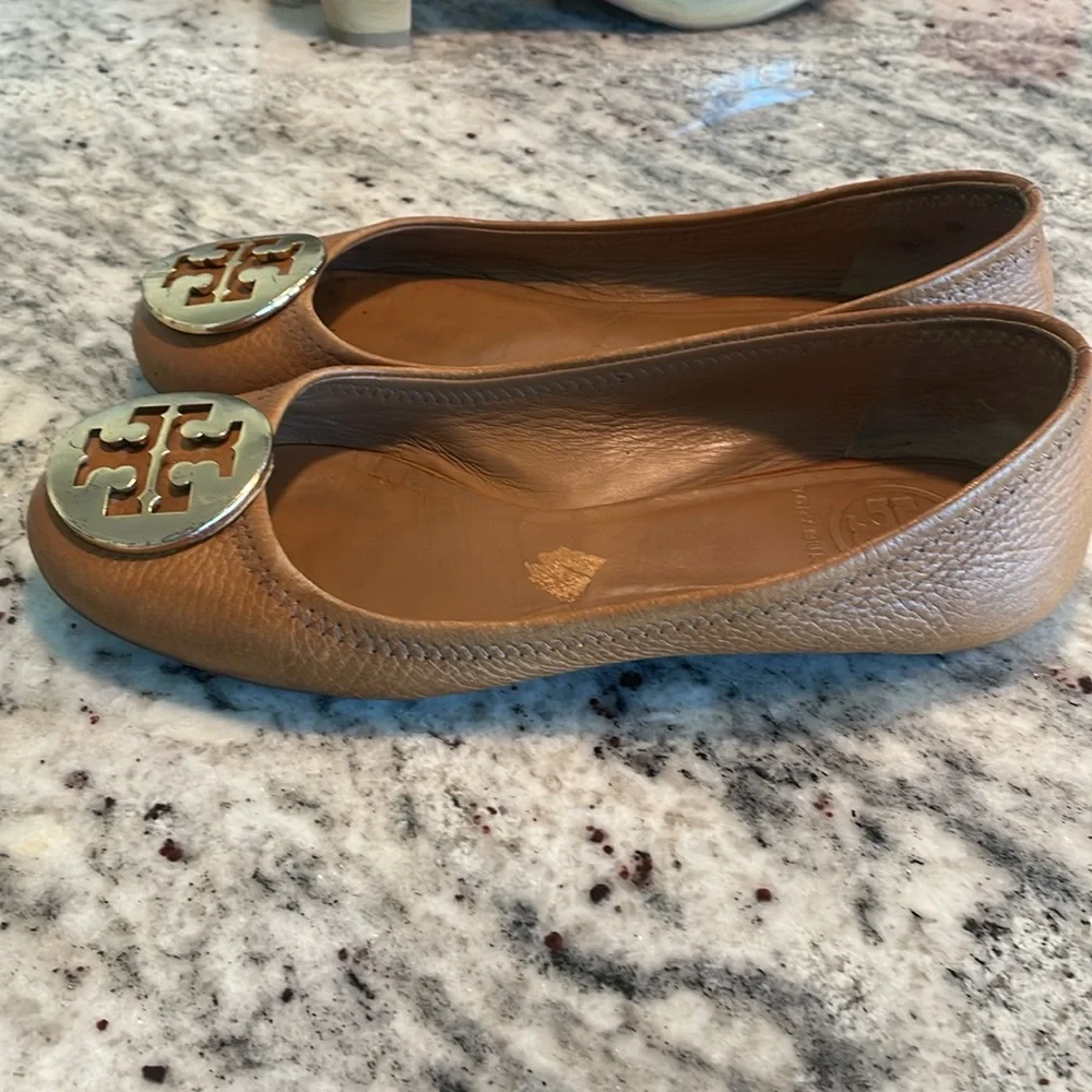Tori Burch Flats‎ 6